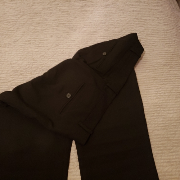 Theory black pants with rolled bottom, size 8 - Picture 4 of 4